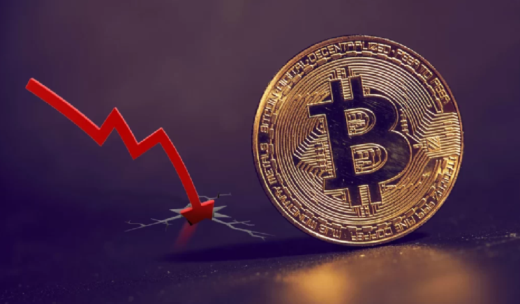 
			Тревожный сигнал: исторический уровень биткоина, достигший четырех предыдущих минимумов! Дно близко? Аналитик оценивает ситуацию!		